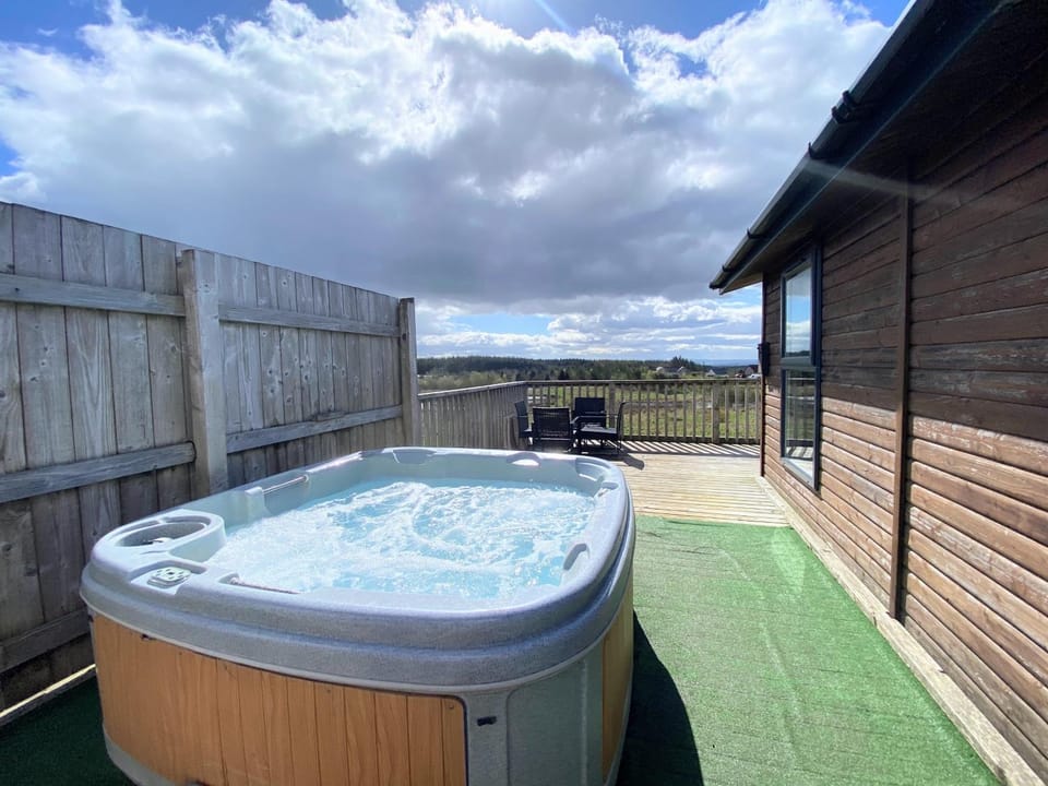 Day, Natural landscape, Hot Tub