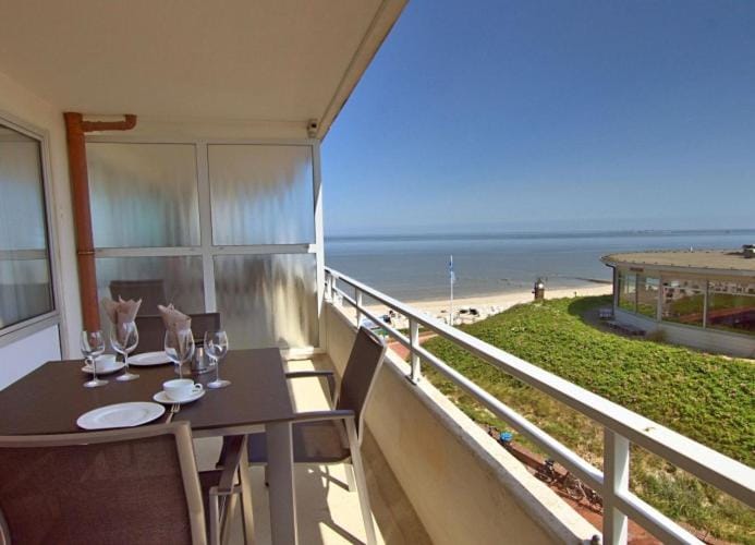 View (from property/room), Balcony/Terrace, Sea view