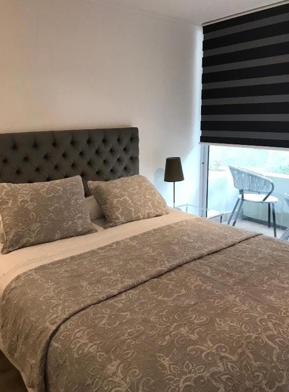8,Clínica Las Condes, 3 personas Apartment in Las Condes