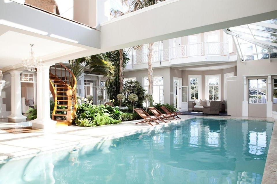 Swimming pool, Swimming pool