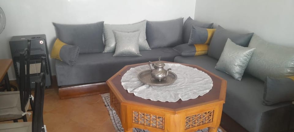 TANGER/ASILAH: APPART 50m2 FACE MER ET PISCINES, 5 PLACES, TOUT ÉQUIPÉ+WIFI+CLIM Apartment in Tangier-Tétouan-Al Hoceima