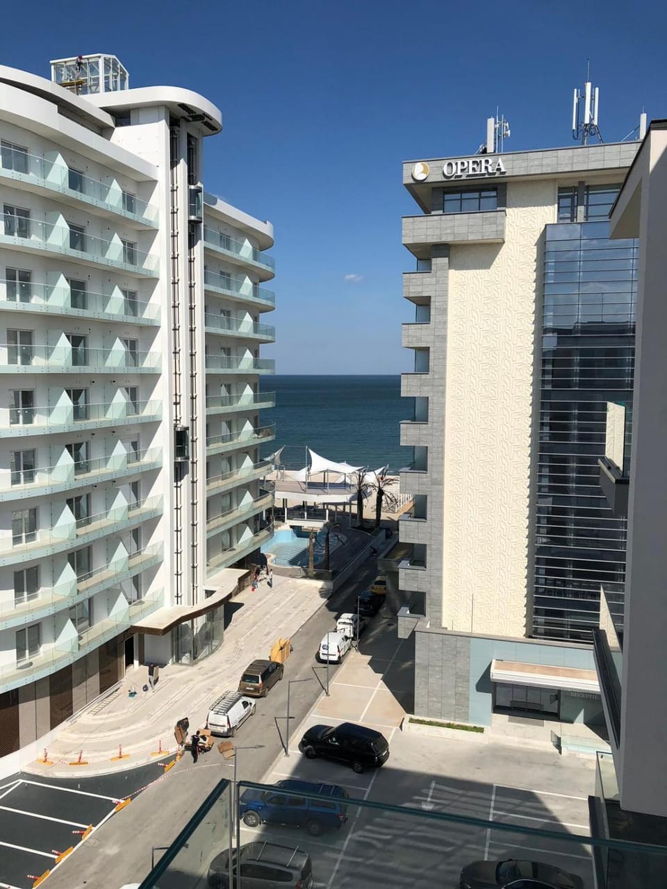 Neighbourhood, Beach, Sea view, Street view, Area and facilities