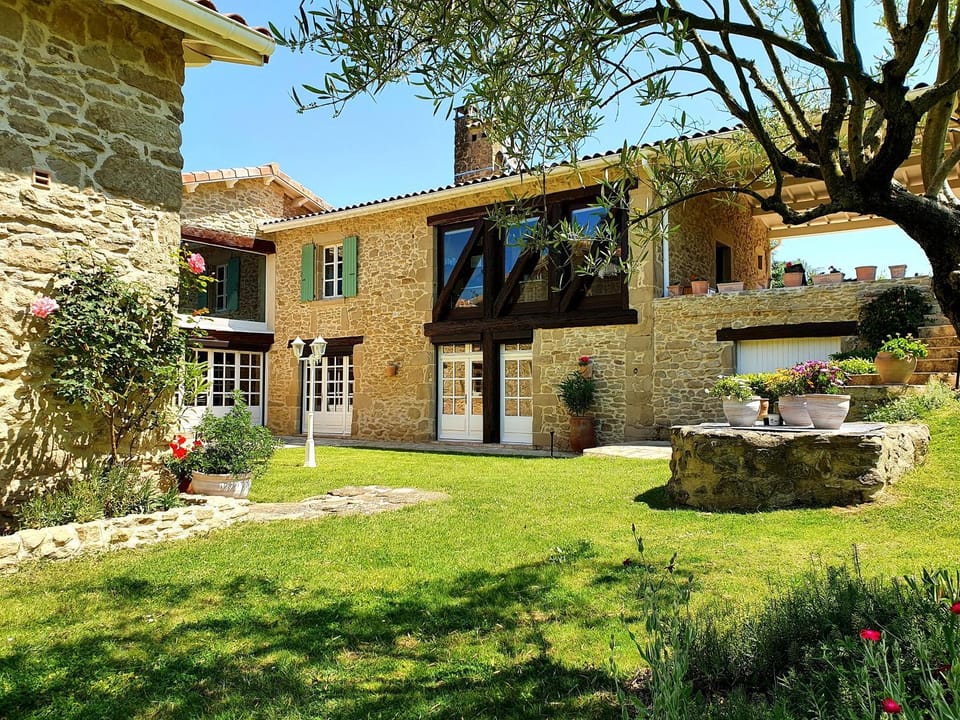 Property building, Garden