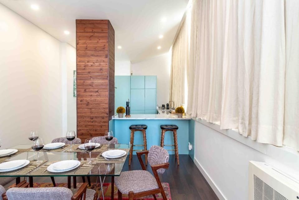 Kitchen or kitchenette, Living room, Dining area