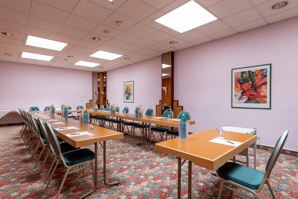 Meeting/conference room