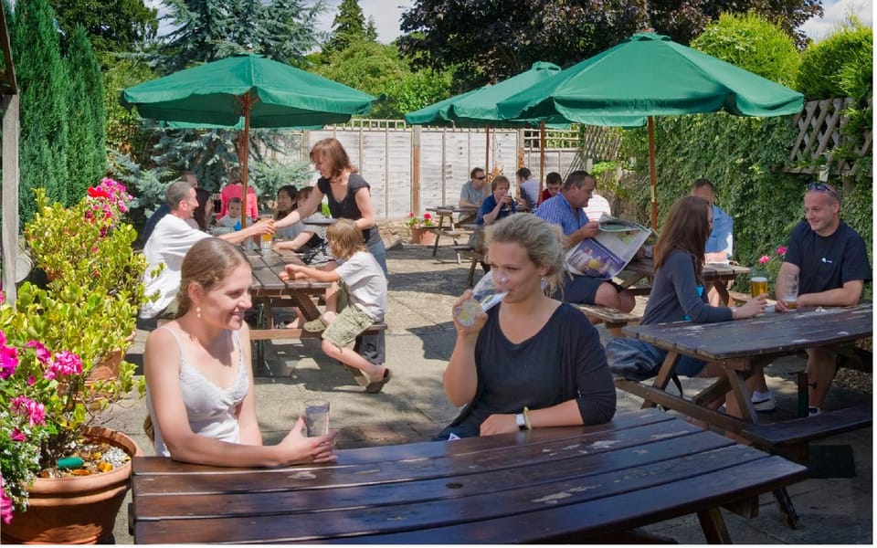 People, People, Balcony/Terrace, Balcony/Terrace, group of guests
