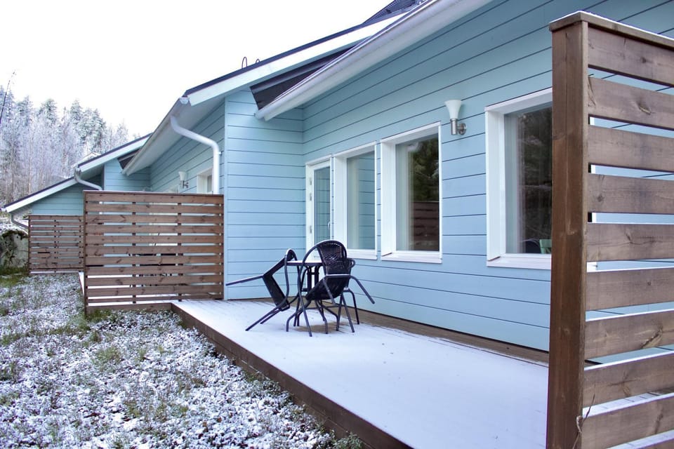 Property building, Patio, Day, Winter
