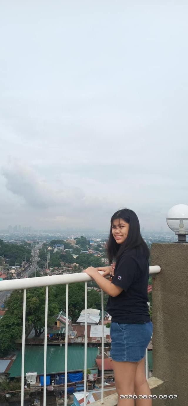 26 GARDEN Deck with a VIEW Apartment in Antipolo