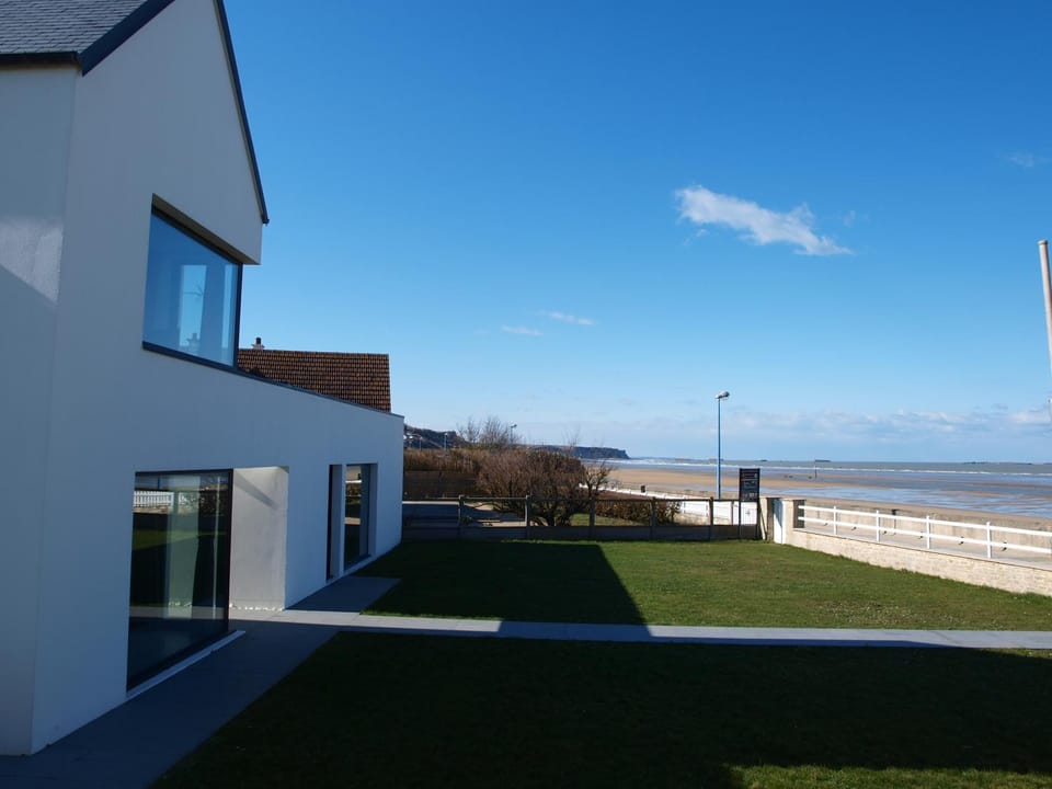 Property building, Day, Natural landscape, Beach, Sea view