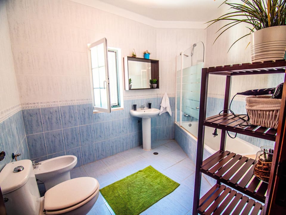 Bathroom, Bath