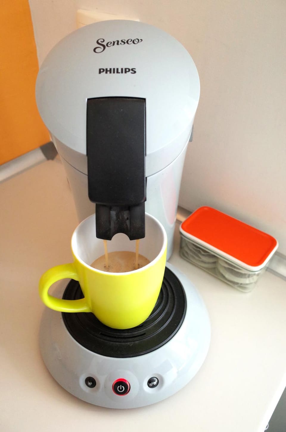 Coffee/tea facilities, kitchen
