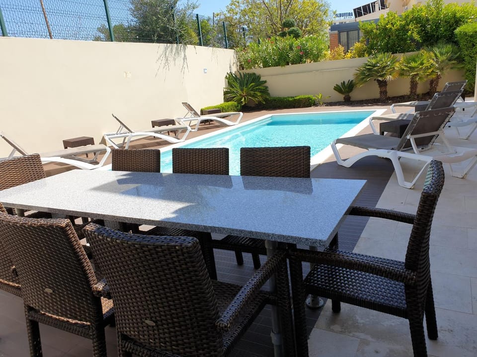 Pool view, Swimming pool, Swimming pool