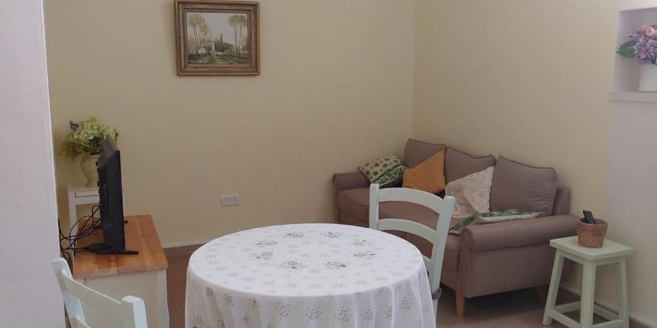 The House By The Mulberry Tree Apartment in Jerusalem District