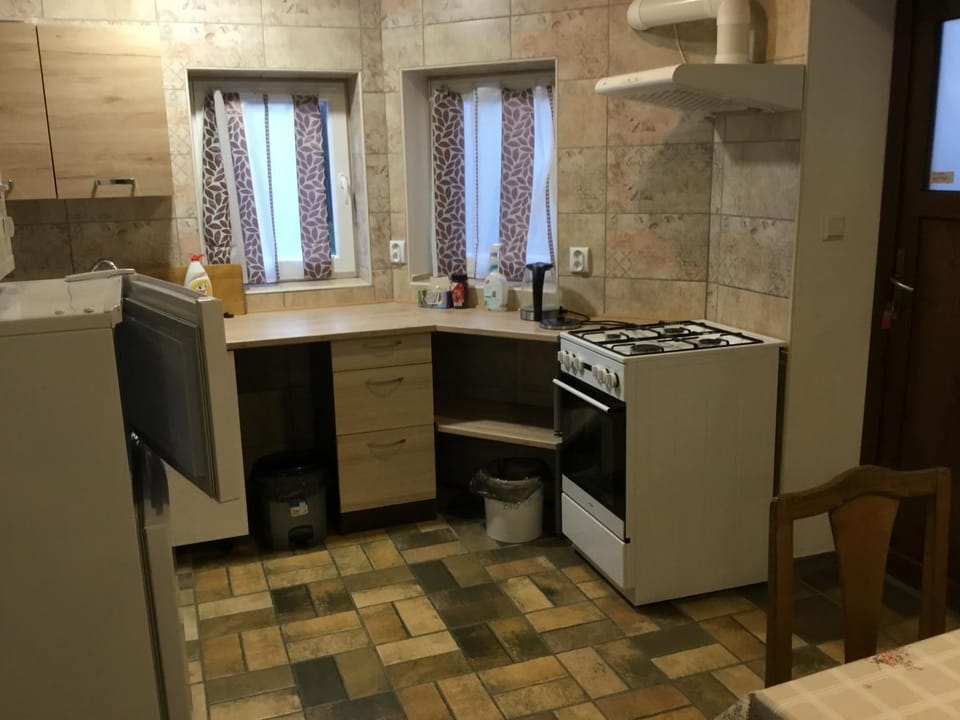 Coffee/tea facilities, Kitchen or kitchenette, minibar, pet friendly