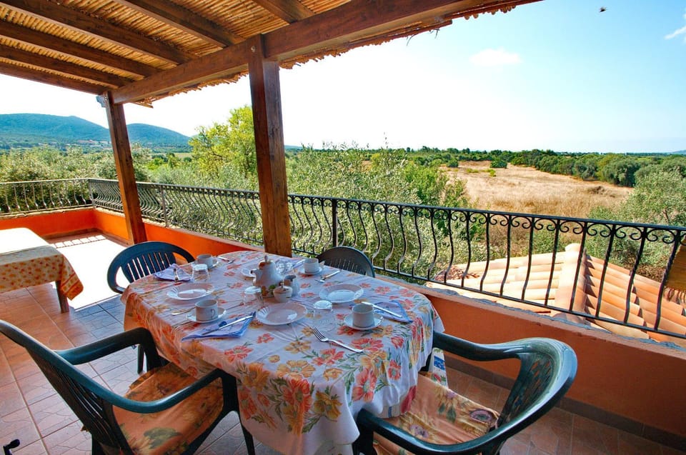 Natural landscape, Balcony/Terrace, Mountain view
