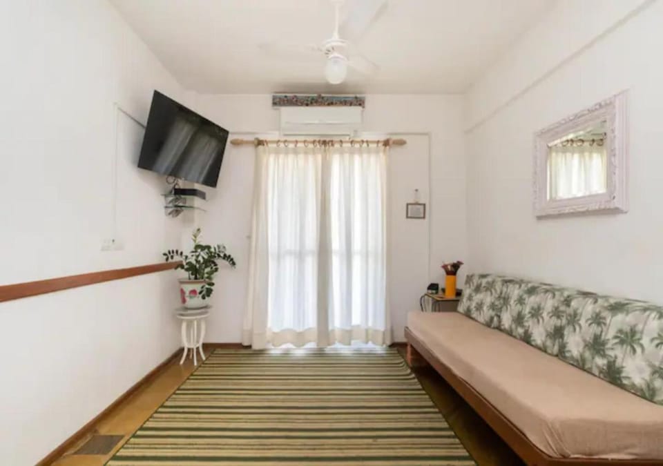 TV and multimedia, Living room, air conditioner