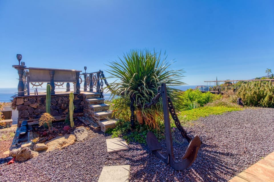 Natural landscape, Garden, Balcony/Terrace, Garden view, Sea view