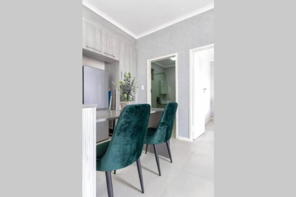 Alimama Spaces: The Manson's 8 On New Apartment in Gauteng