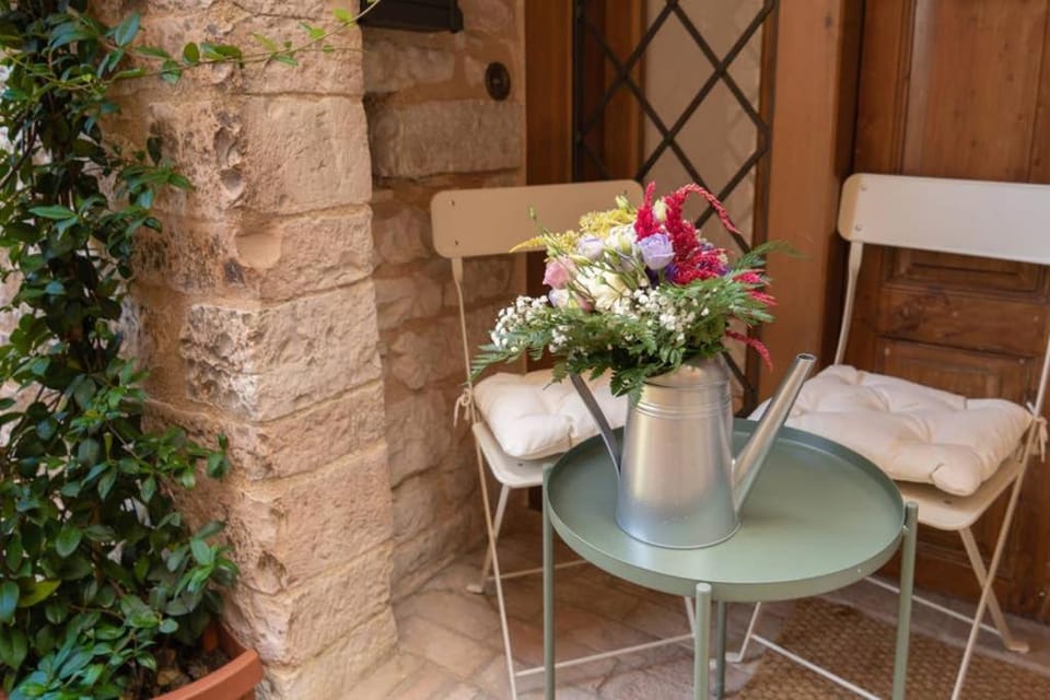 another brick in the vault Apartment in Spello