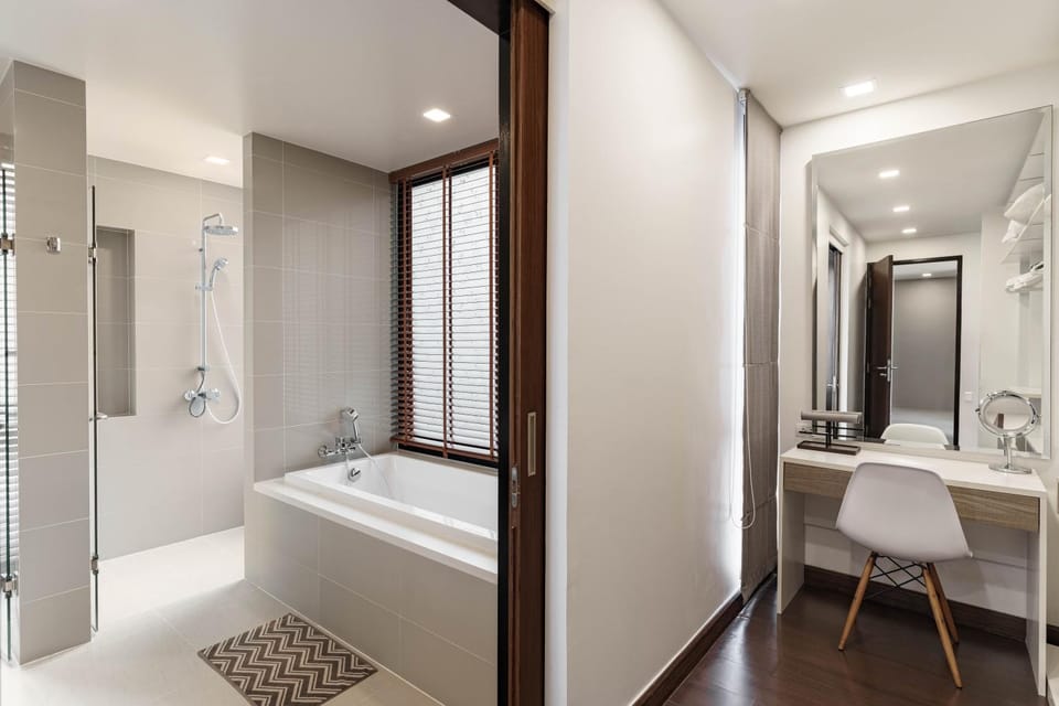 Shower, Bathroom, Bath