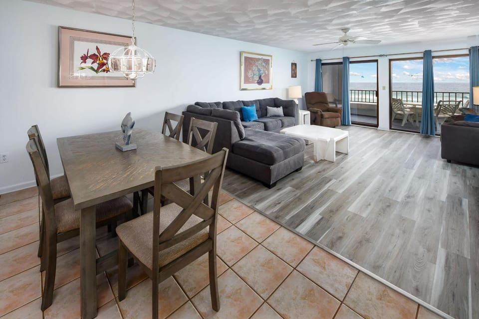 Surf Dweller 409 House in Okaloosa Island