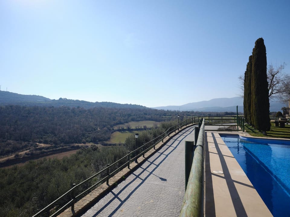 Day, Natural landscape, Pool view, Swimming pool