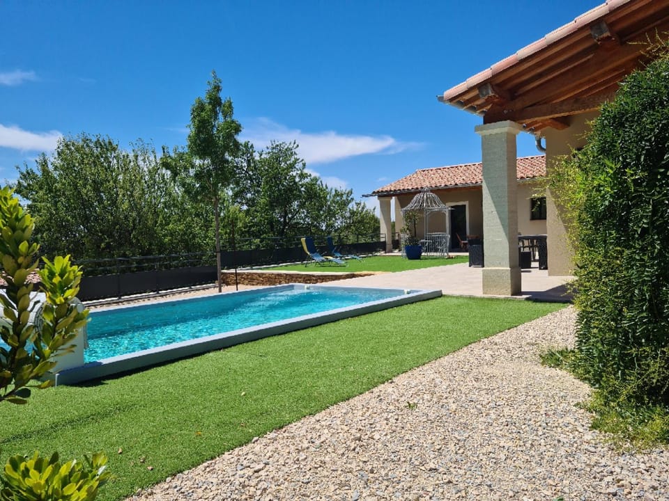 Day, Garden, Garden view, Pool view, Swimming pool, sunbed