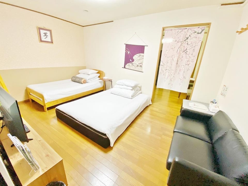 Petit Hotel 017 / Vacation STAY 61793 Apartment in Japan