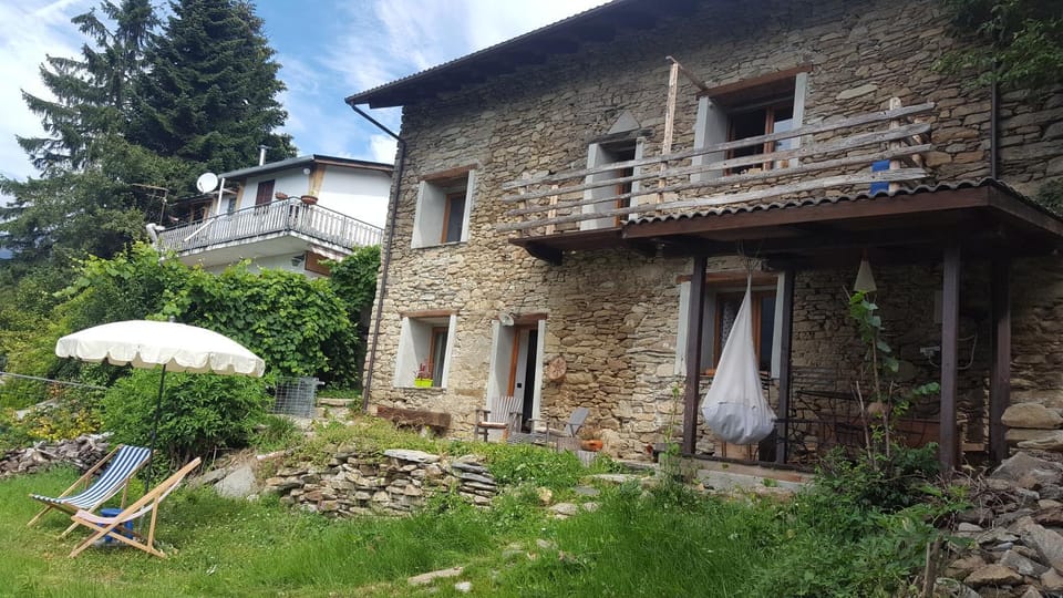 Property building, Garden, Garden view