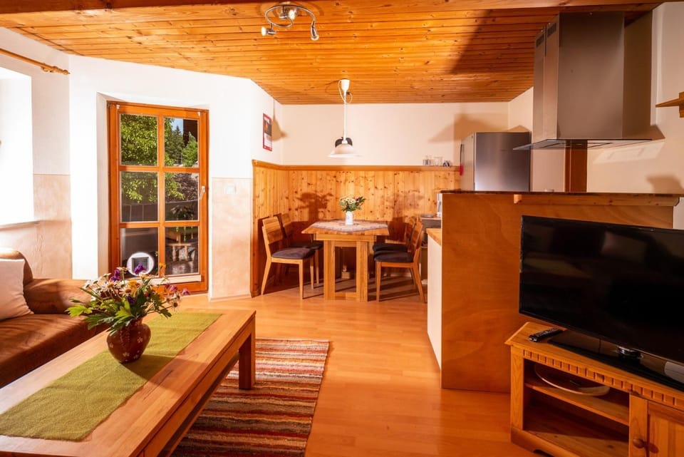 Ferienwohnungen Hötzelsperger Apartment in Prien am Chiemsee