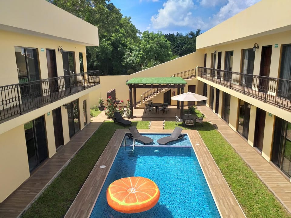 Pool view, Swimming pool, Swimming pool