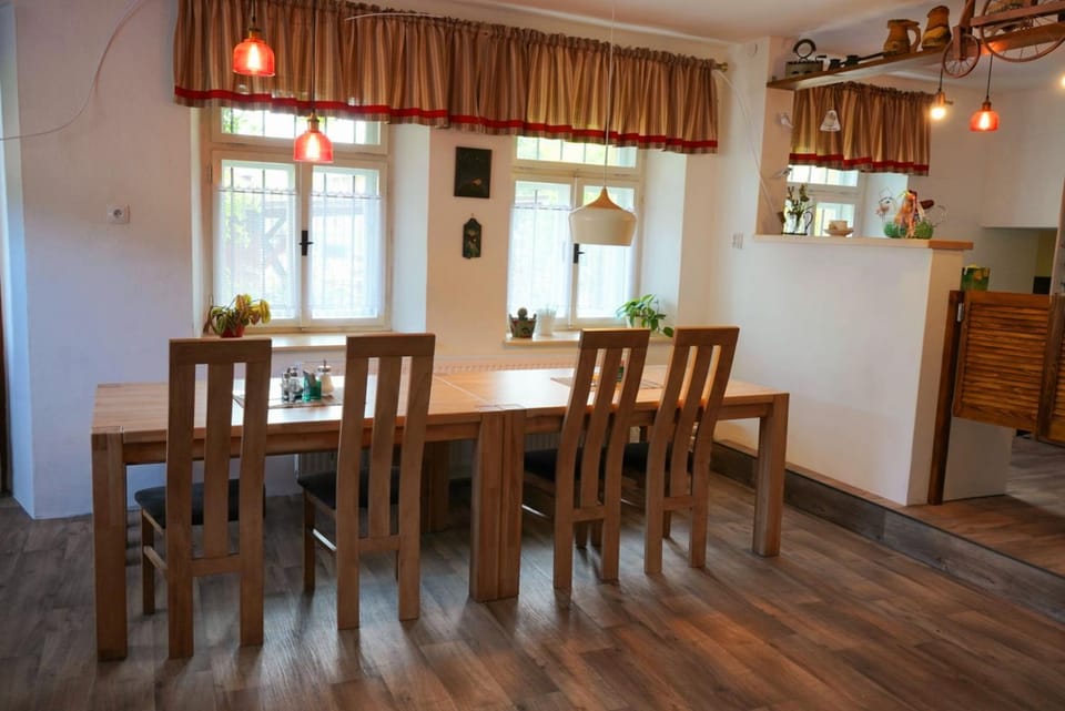 U Broučků Bed and Breakfast in Lower Silesian Voivodeship