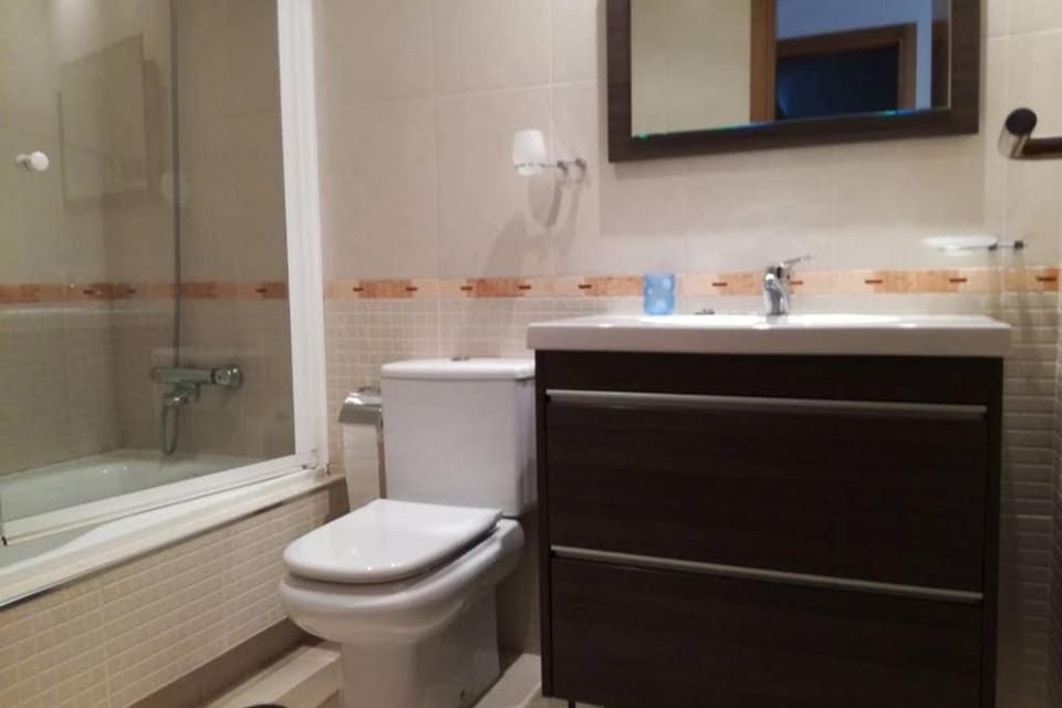 Bathroom, Bath