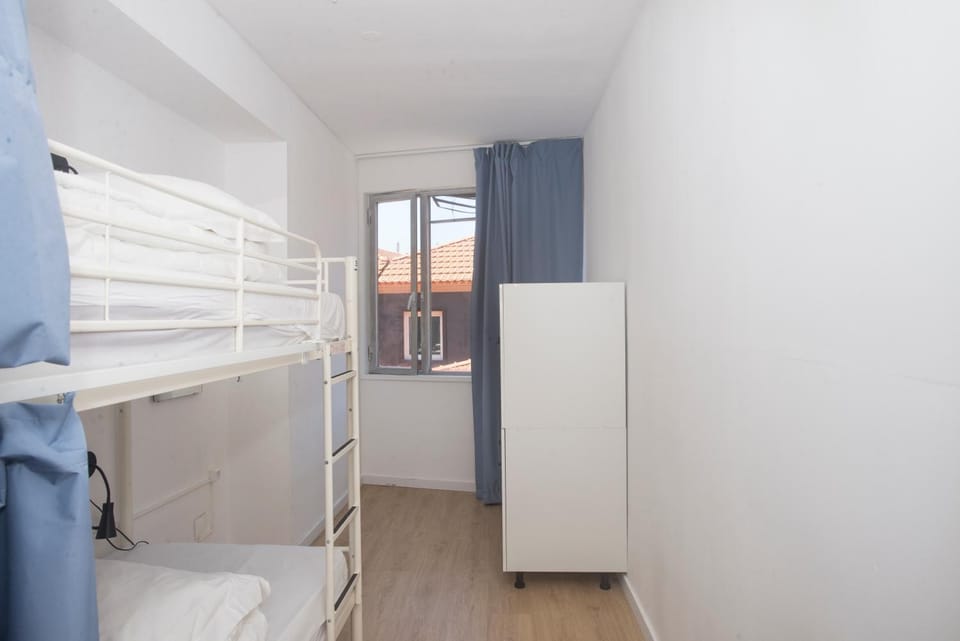 Porto Automatic Hostel in Porto