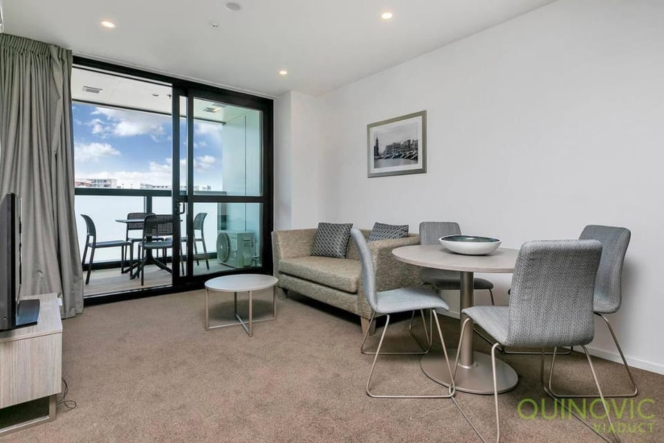 QV Stays City Central Apartment with Parking Apartment in Auckland