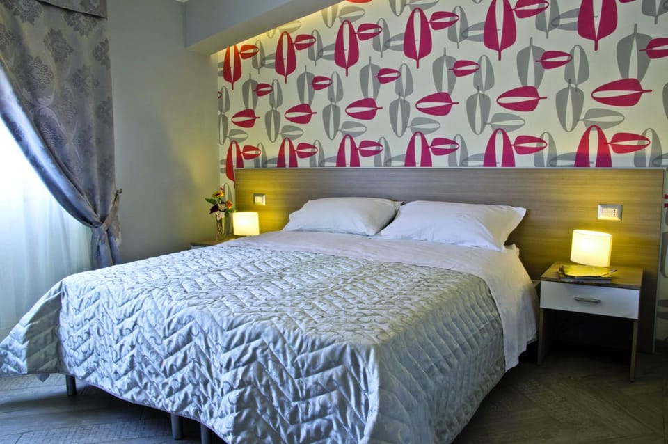 Decorative detail, Bedroom
