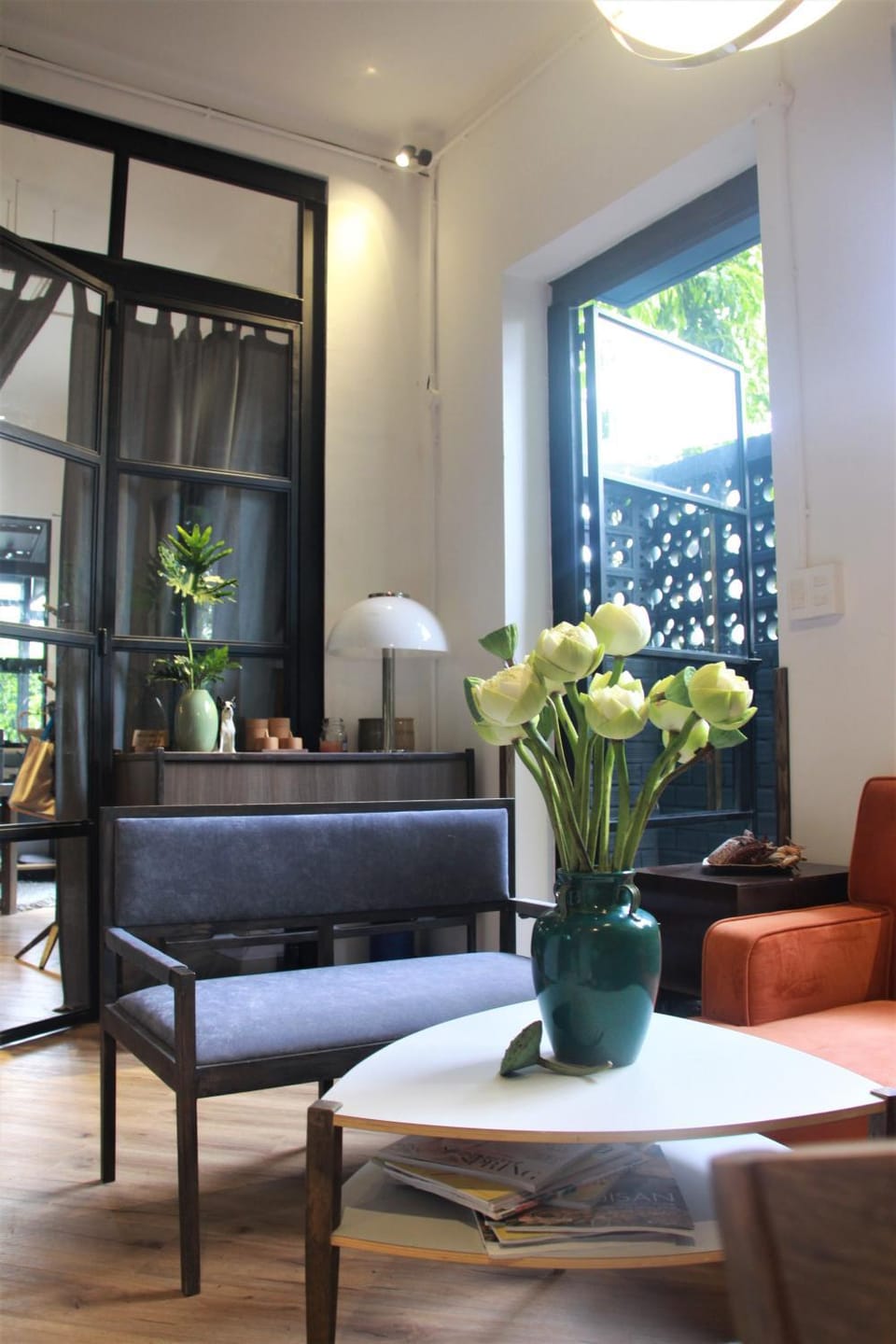 Communal lounge/ TV room, Coffee/tea facilities, Balcony/Terrace, Living room, Lobby or reception, Banquet/Function facilities, Seating area, Dining area