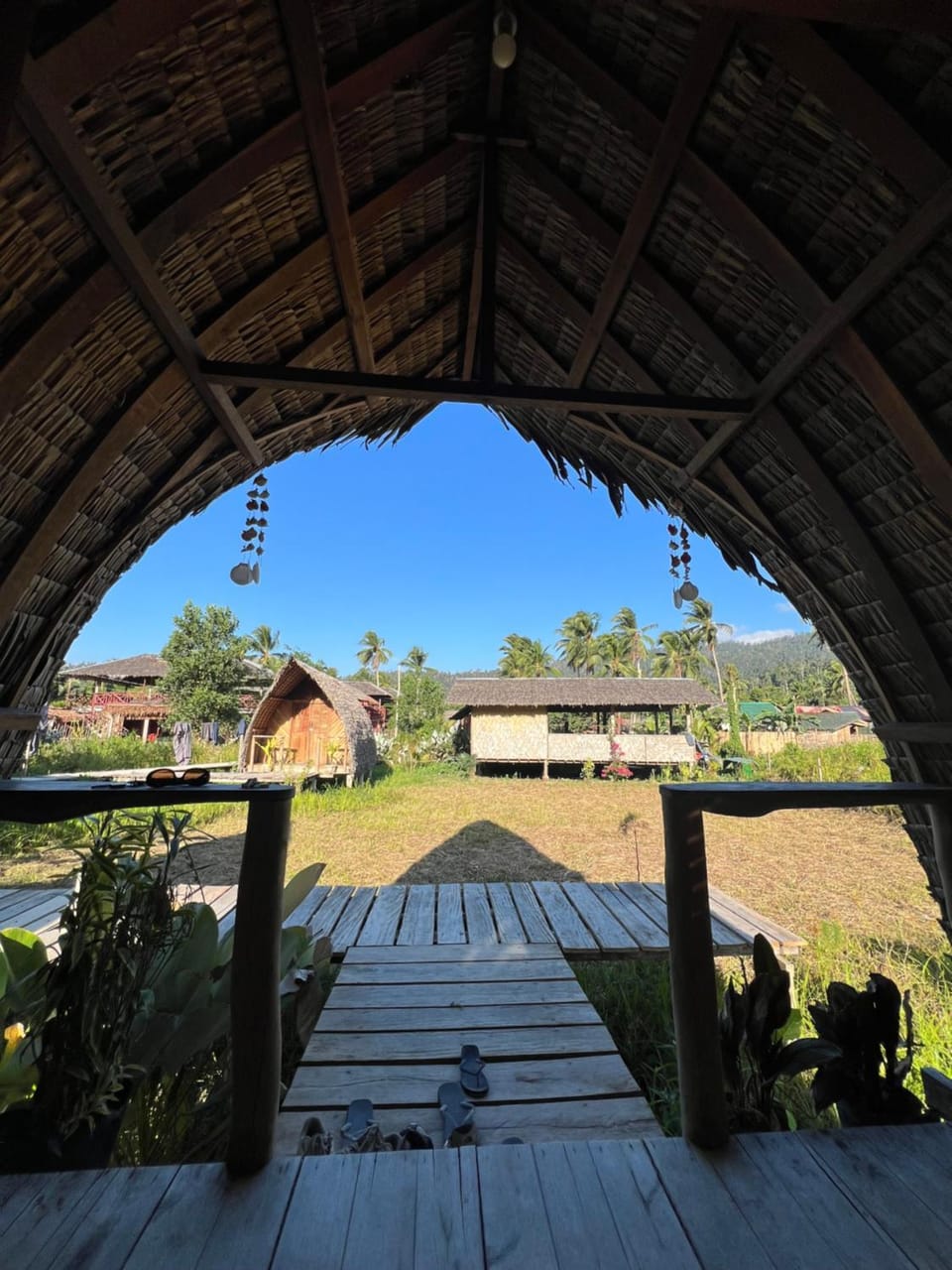 Palayan Paradise Huts Bed and Breakfast in San Vicente
