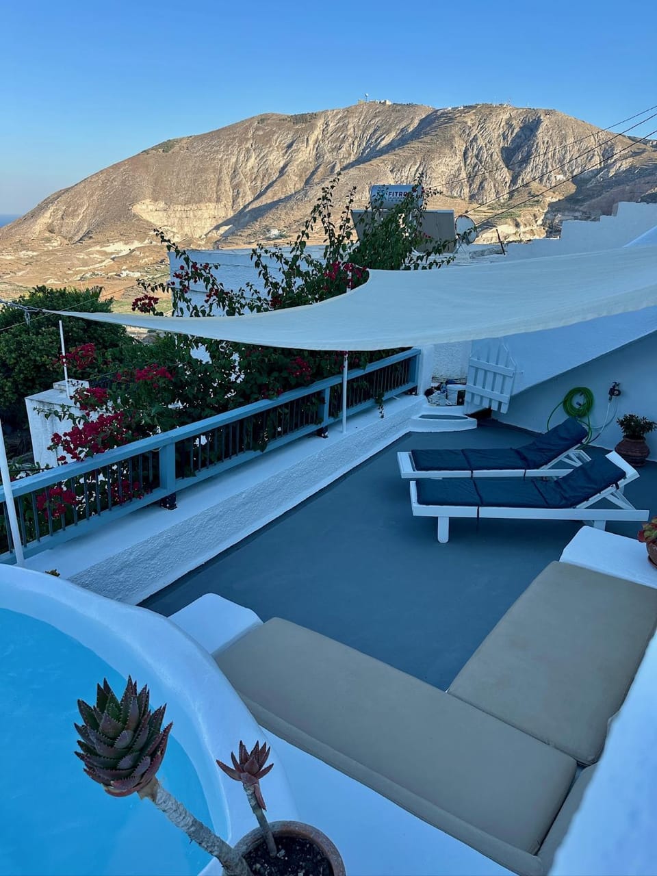 Property building, Mountain view, Sea view, Swimming pool
