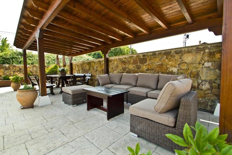 Hospedaje Granada Bed and Breakfast in Western coast of Cantabria