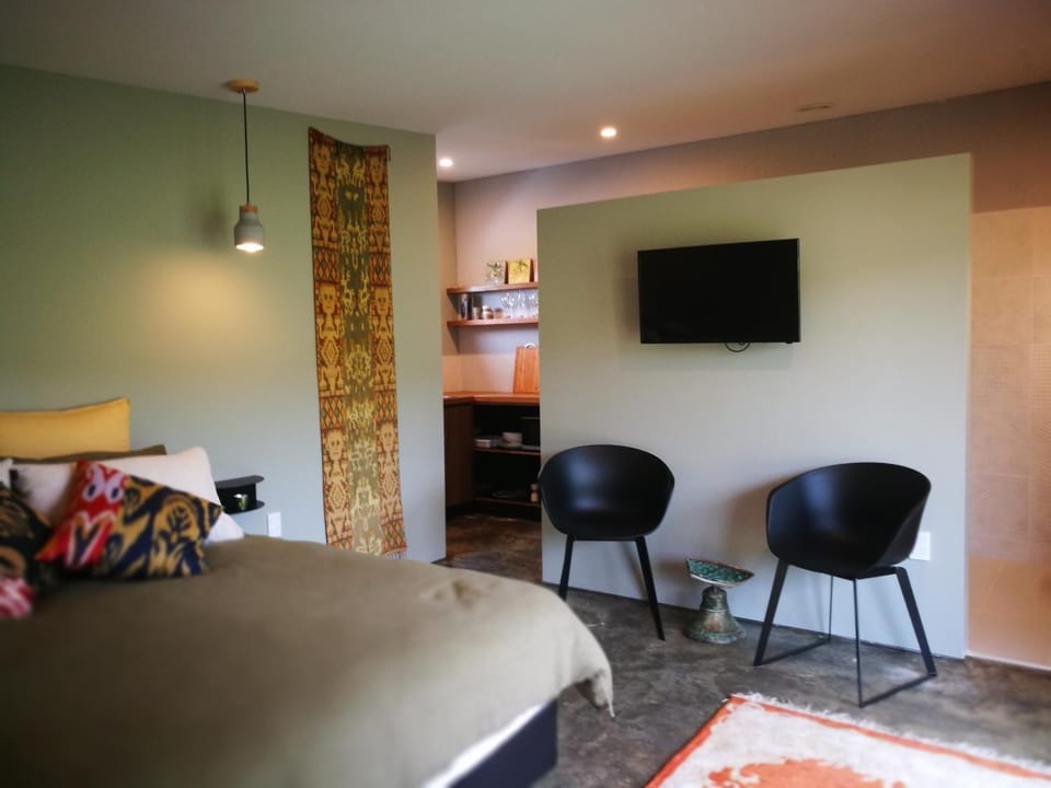TV and multimedia, Living room, Bedroom