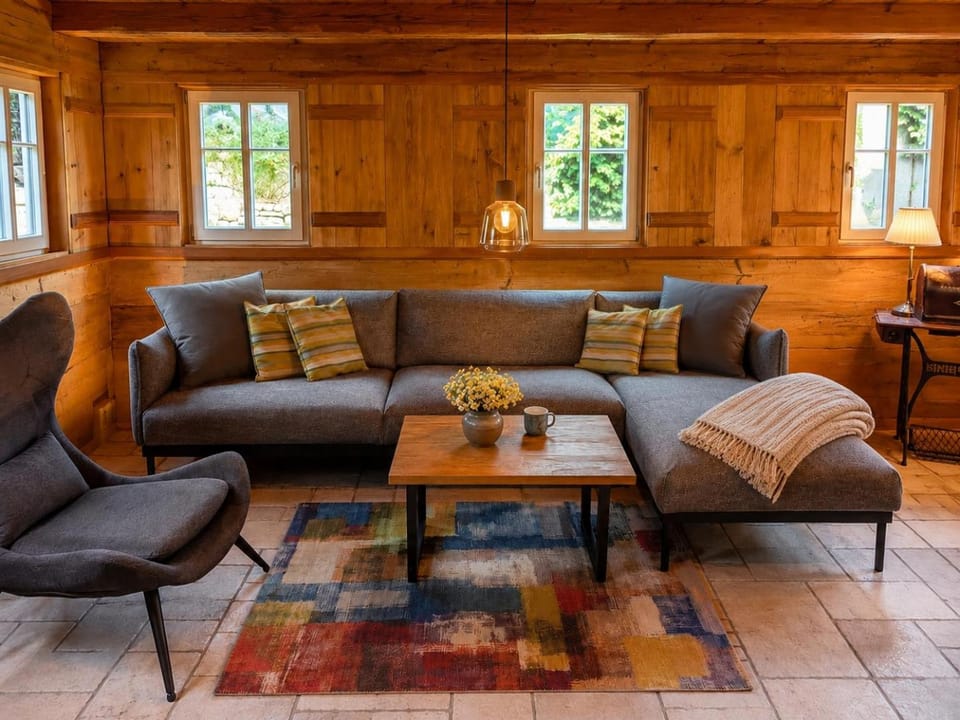 Living room, Photo of the whole room, Seating area