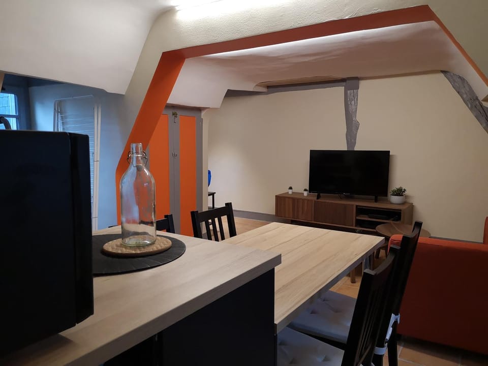 Le Perchoir (Hotel de ville / 40m22 / 1ch / 2-4pers ) Apartment in Rouen