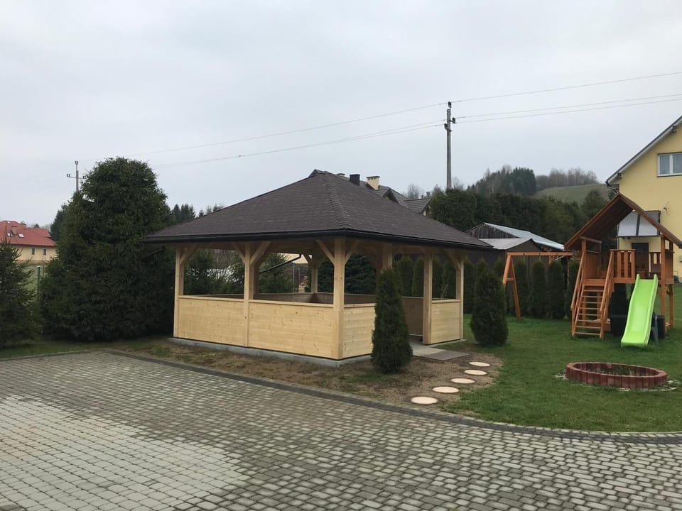 Słoneczny Domek Uherce Mineralne House in Slovakia