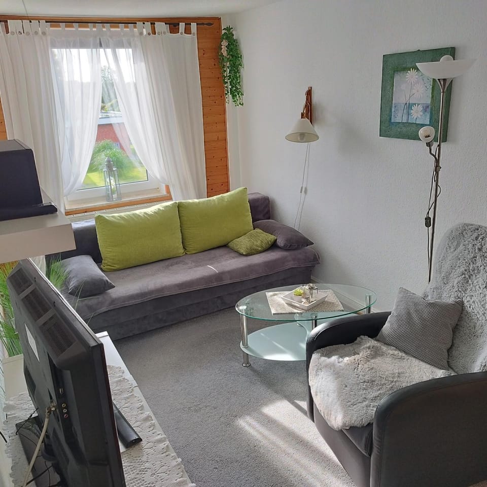 Haus Sandra Fewo 4, 2 Einzelbetten u Schlafcouch Apartment in Dahme