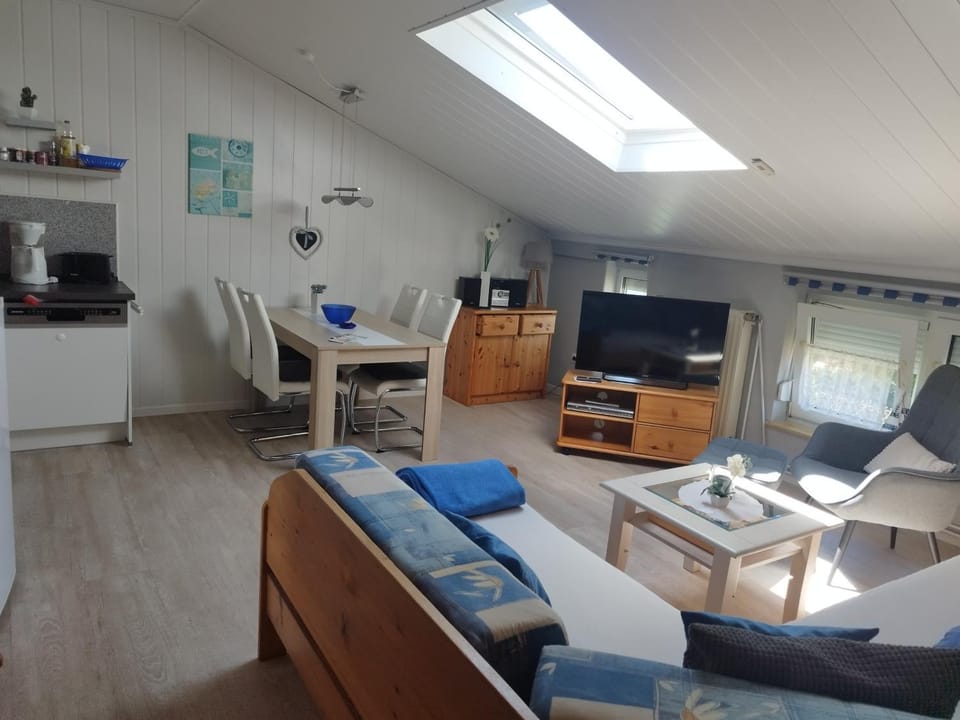 Haus Sandra FeWo 8 im 1Stock, Box -Betten, Terrasse mit Strandkorb Apartment in Dahme