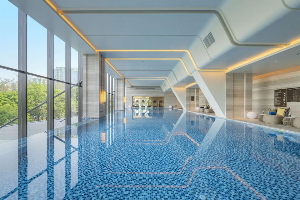 Pool view, Swimming pool