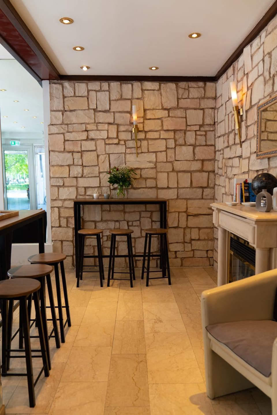 Lobby or reception, Seating area