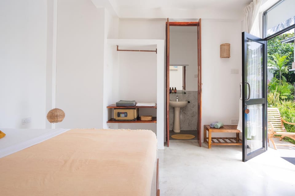 Venus Villa Hotel in Ahangama