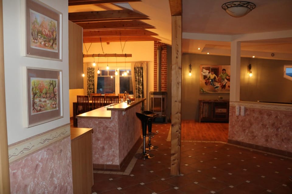 Lounge or bar